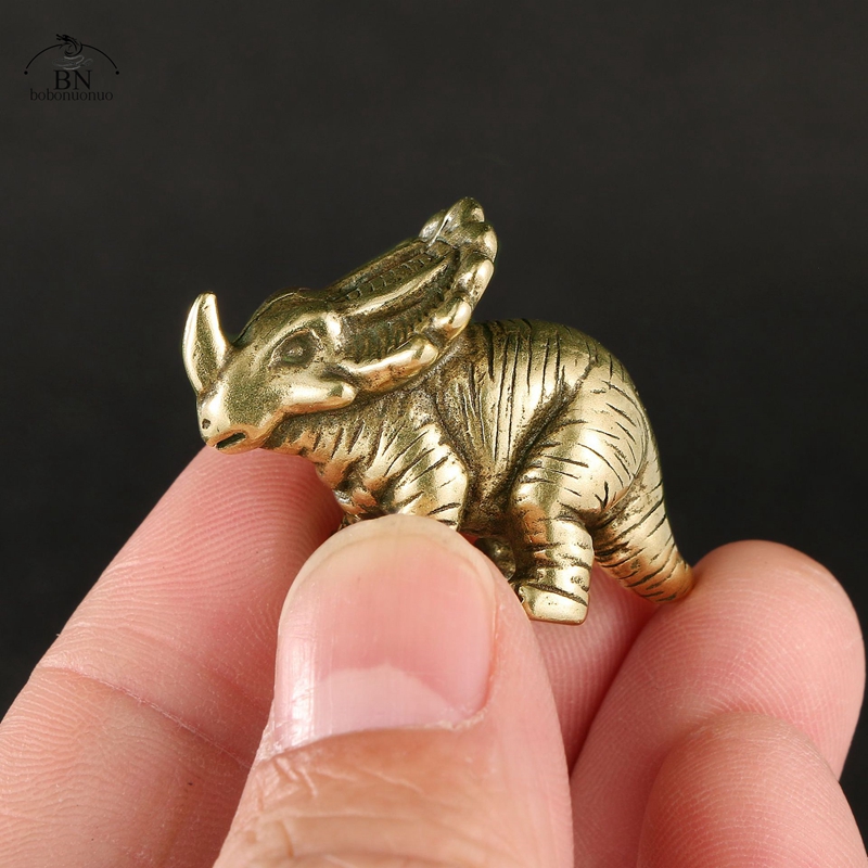 Solid Brass horned dinosaur Ju - Dinosaur And Craft recension och pris